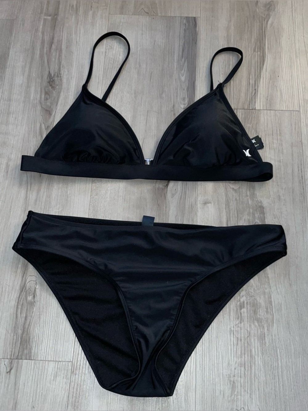 Hurley 2 piece swimsuit XL